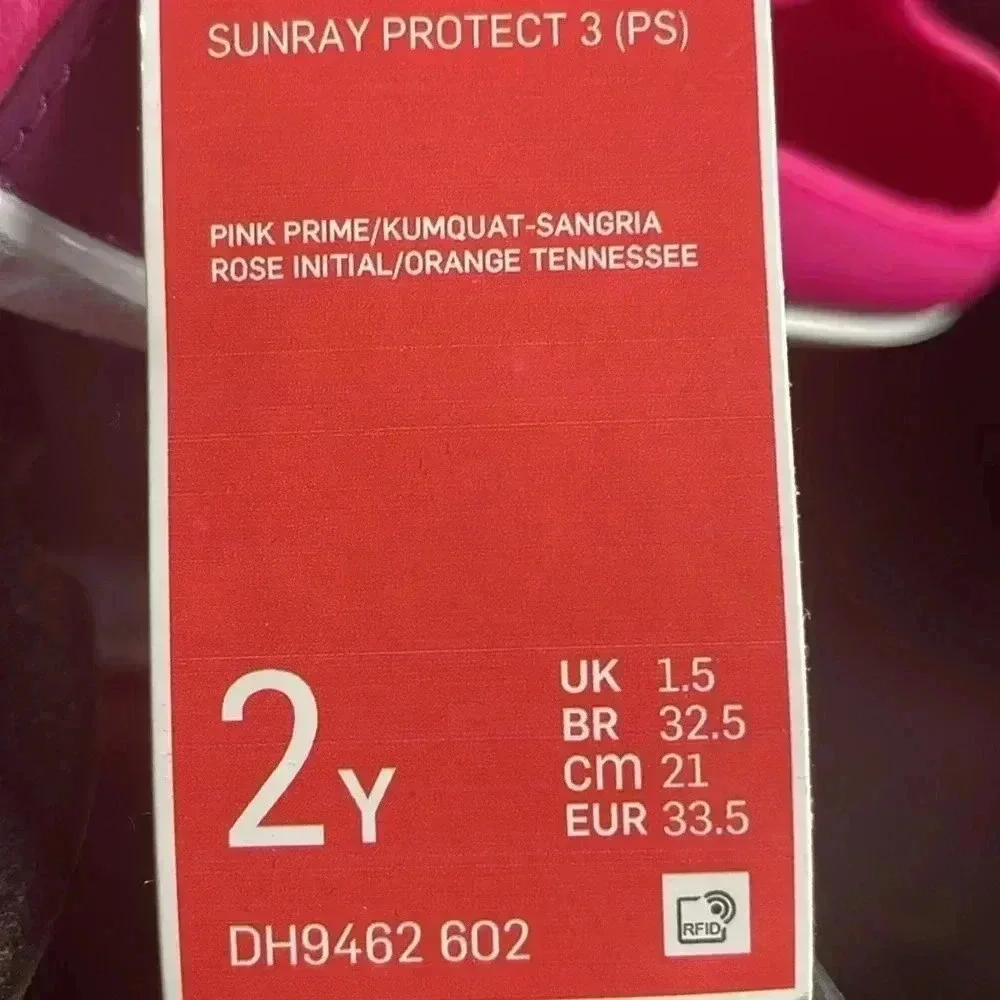 Hot pink girl Nike shoes size 9c - Picture 4 of 4